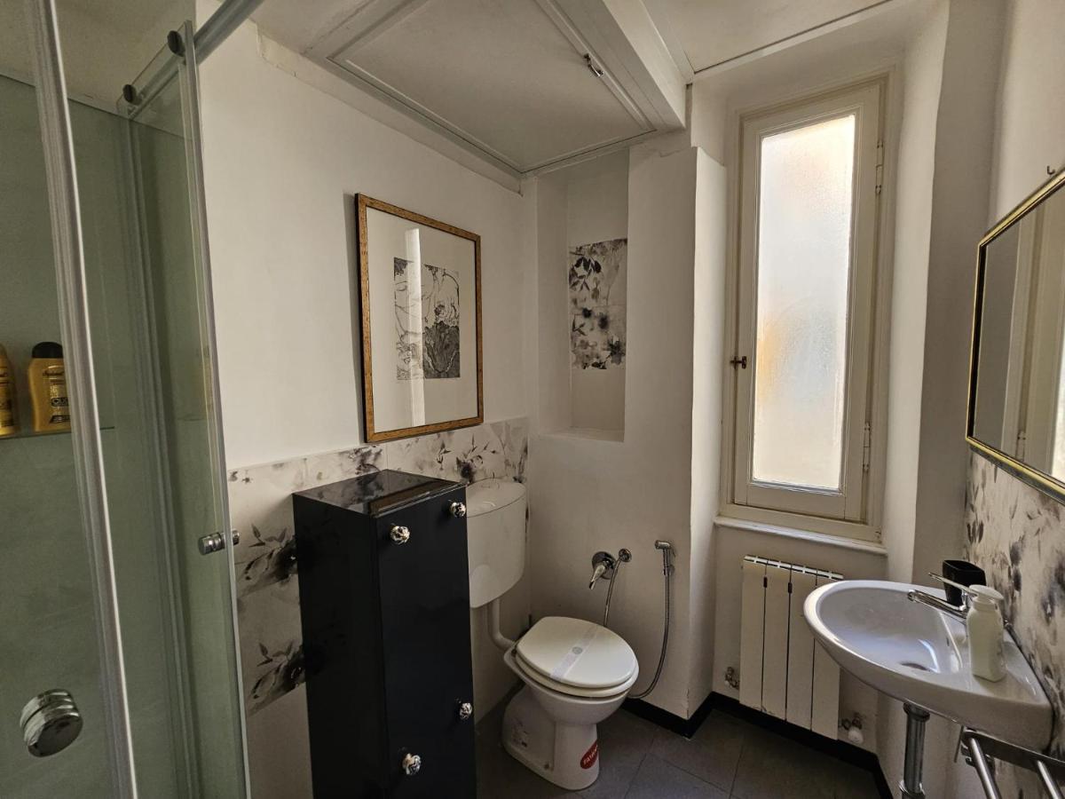 Apartment Antiche Memorie-eleganza E Confort In Centro Citta Genua