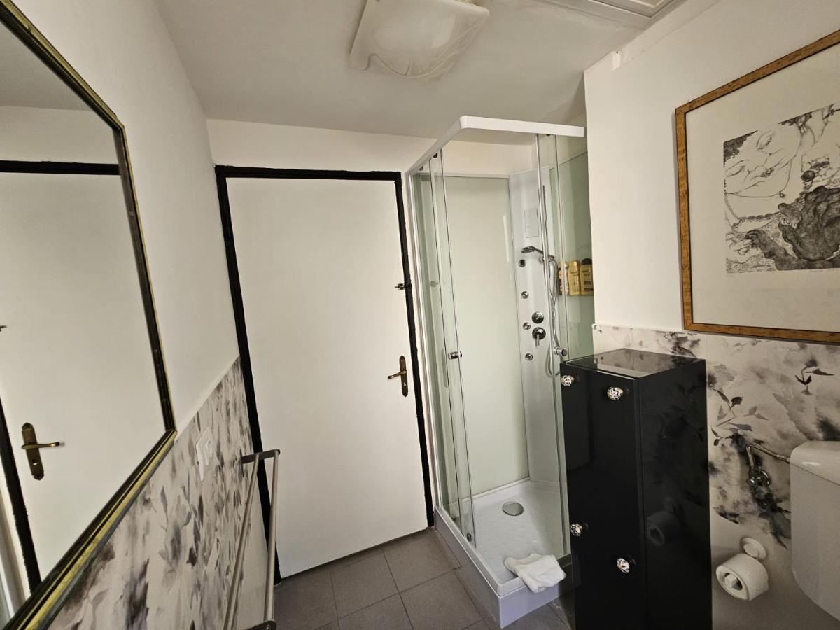 Apartment Antiche Memorie-eleganza E Confort In Centro Citta *